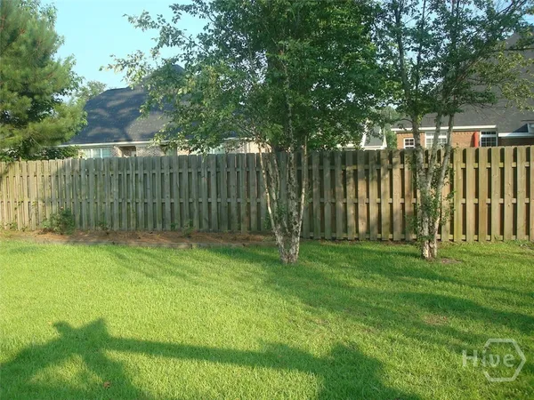 $2,000 | 262 Laurel Hill Circle, Richmond Hill, GA 31324