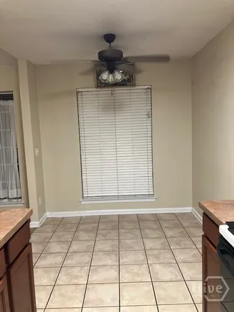 $2,000 | 262 Laurel Hill Circle, Richmond Hill, GA 31324