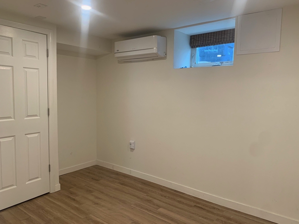 19 Bexley Road, Unit 1 Boston, MA 02131 - Photo 14 of 19