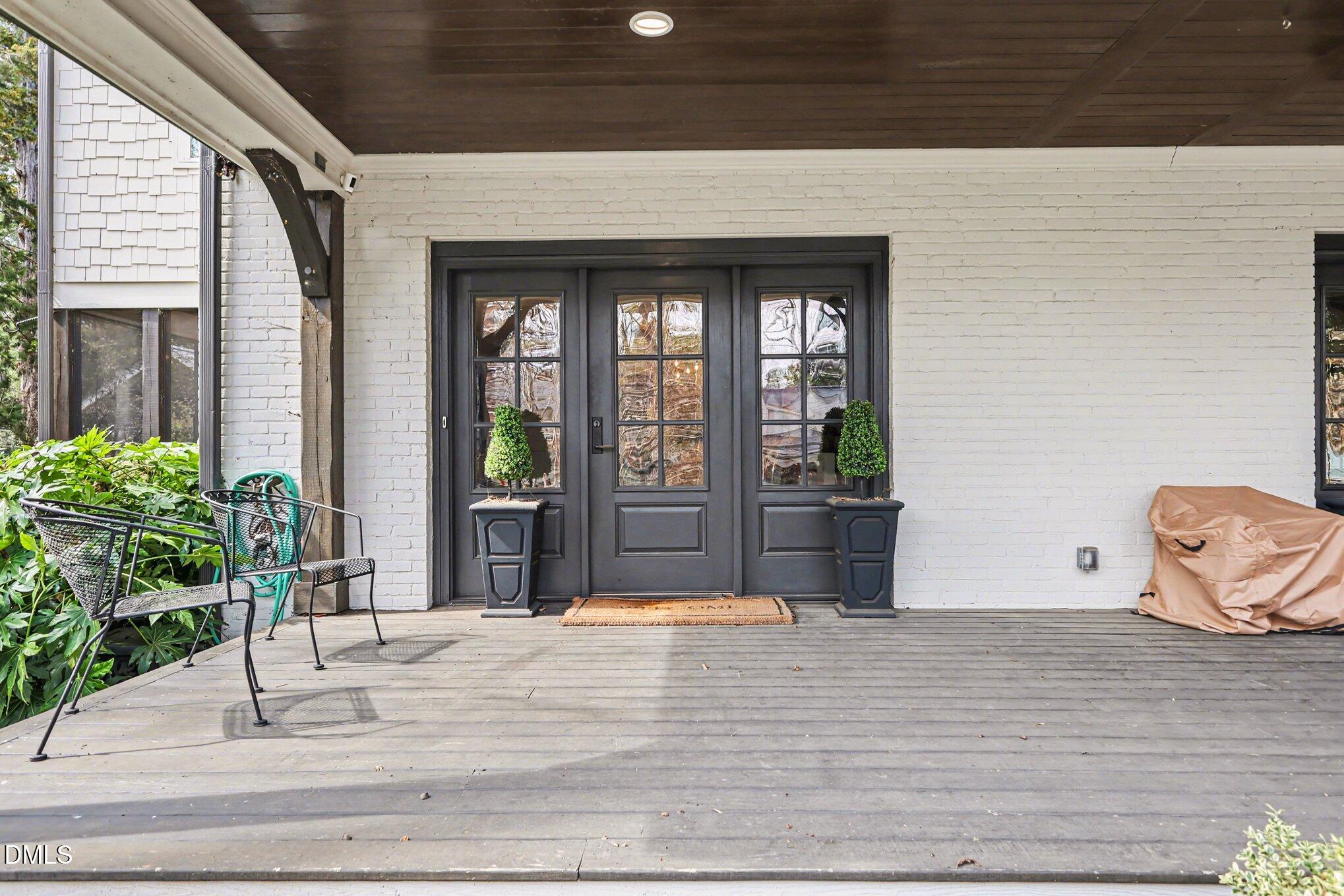227 Furches Street Raleigh, NC 27607 - Photo 4 of 26 a view of outdoor space