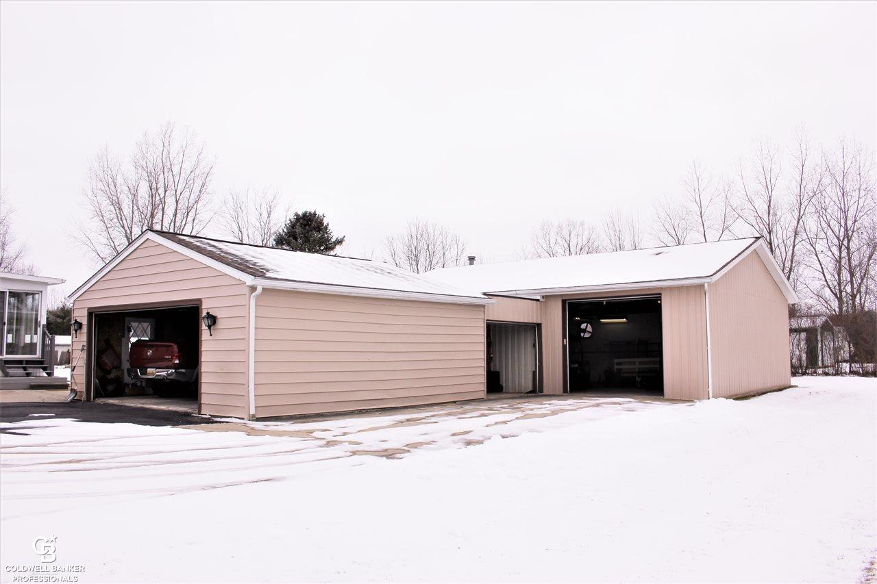 76755 Capac Road Armada, MI 48005 - Photo 49 of 57 50031855-48.JPG