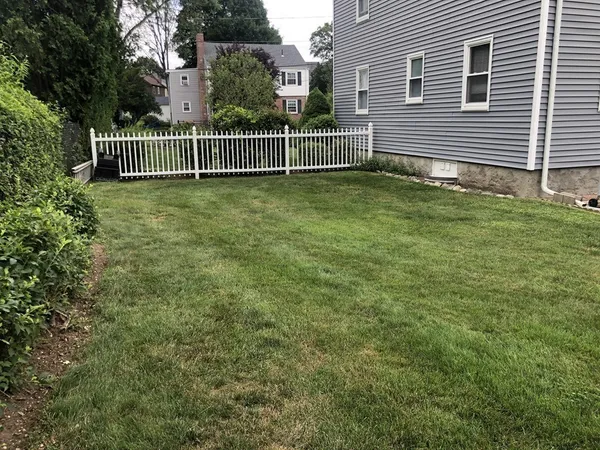 $3,800 | 17 Hatfield Road, Unit 17, Newton, MA 02465