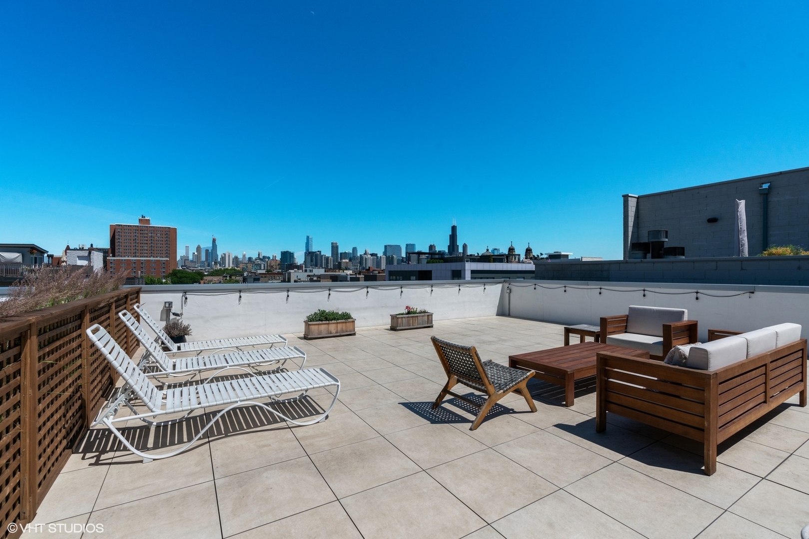 1601 West Pearson Street, Unit 4S Chicago, IL 60622 - Photo 28 of 32