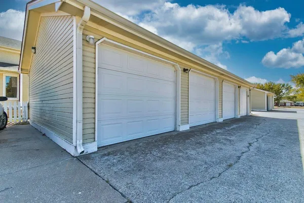 $125,000 | 100 South Gold Street, Wichita, KS 67217