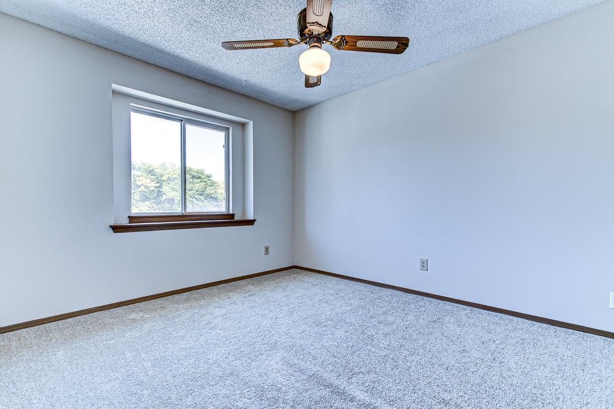 100 South Gold Street Wichita, KS 67217 - Photo 9 of 19