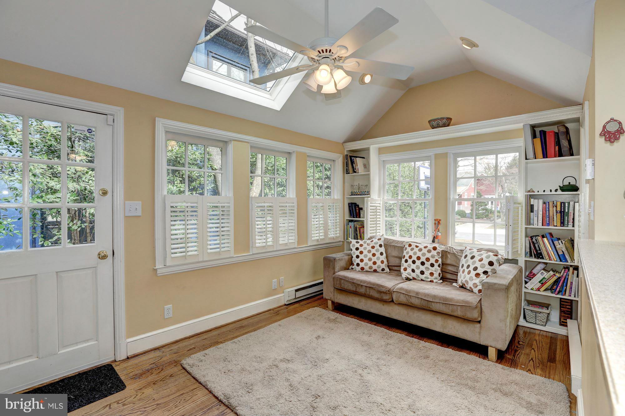 7802 Fairfax Road Bethesda, MD 20814 - Photo 16 of 30 Family Room