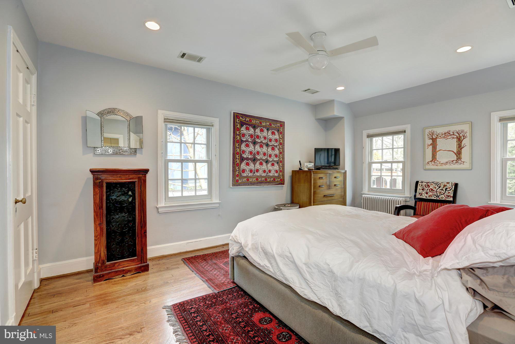 7802 Fairfax Road Bethesda, MD 20814 - Photo 18 of 30 Bedroom (Master)