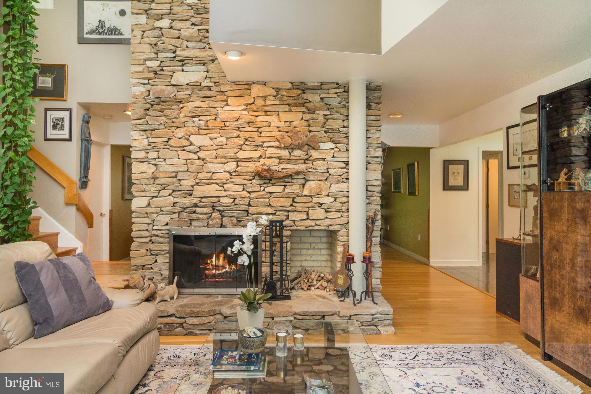 3329 Leritz Lane Edgewater, MD 21037 - Photo 14 of 28 Stacked stone fireplace