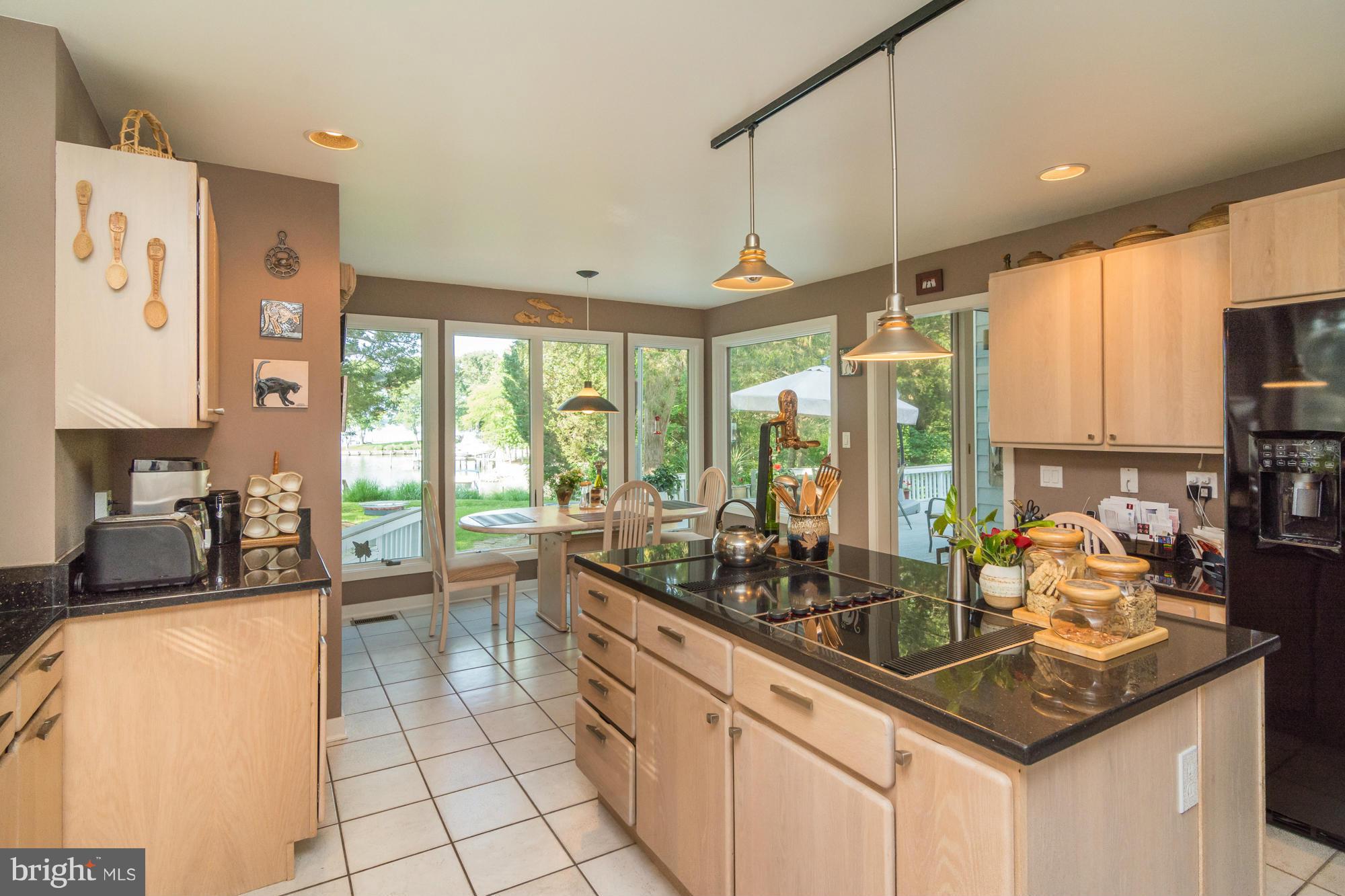 3329 Leritz Lane Edgewater, MD 21037 - Photo 19 of 28 Black Galaxy granite