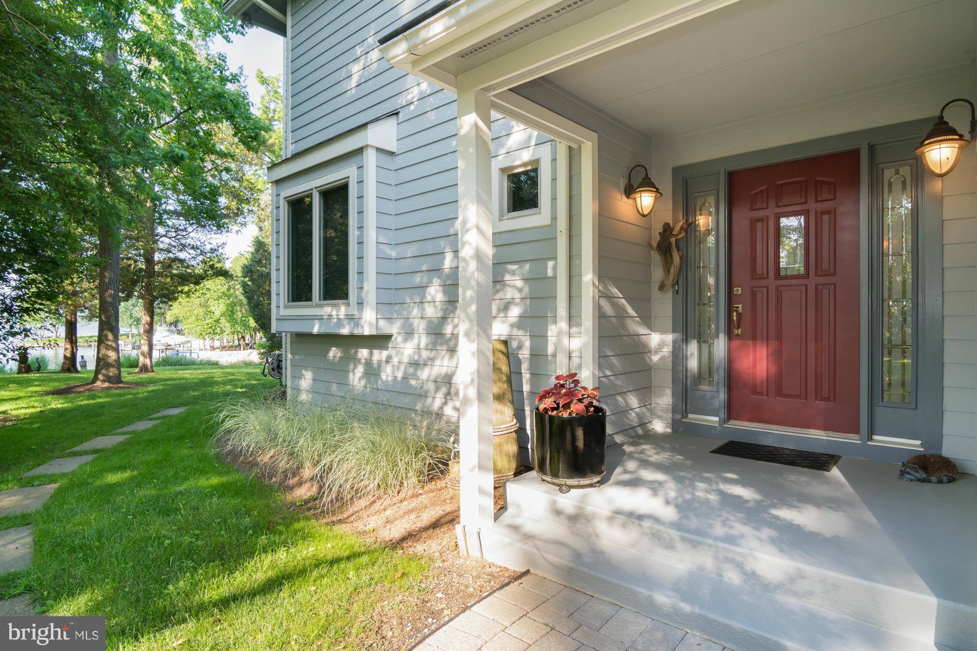 3329 Leritz Lane Edgewater, MD 21037 - Photo 5 of 28 Front entrance