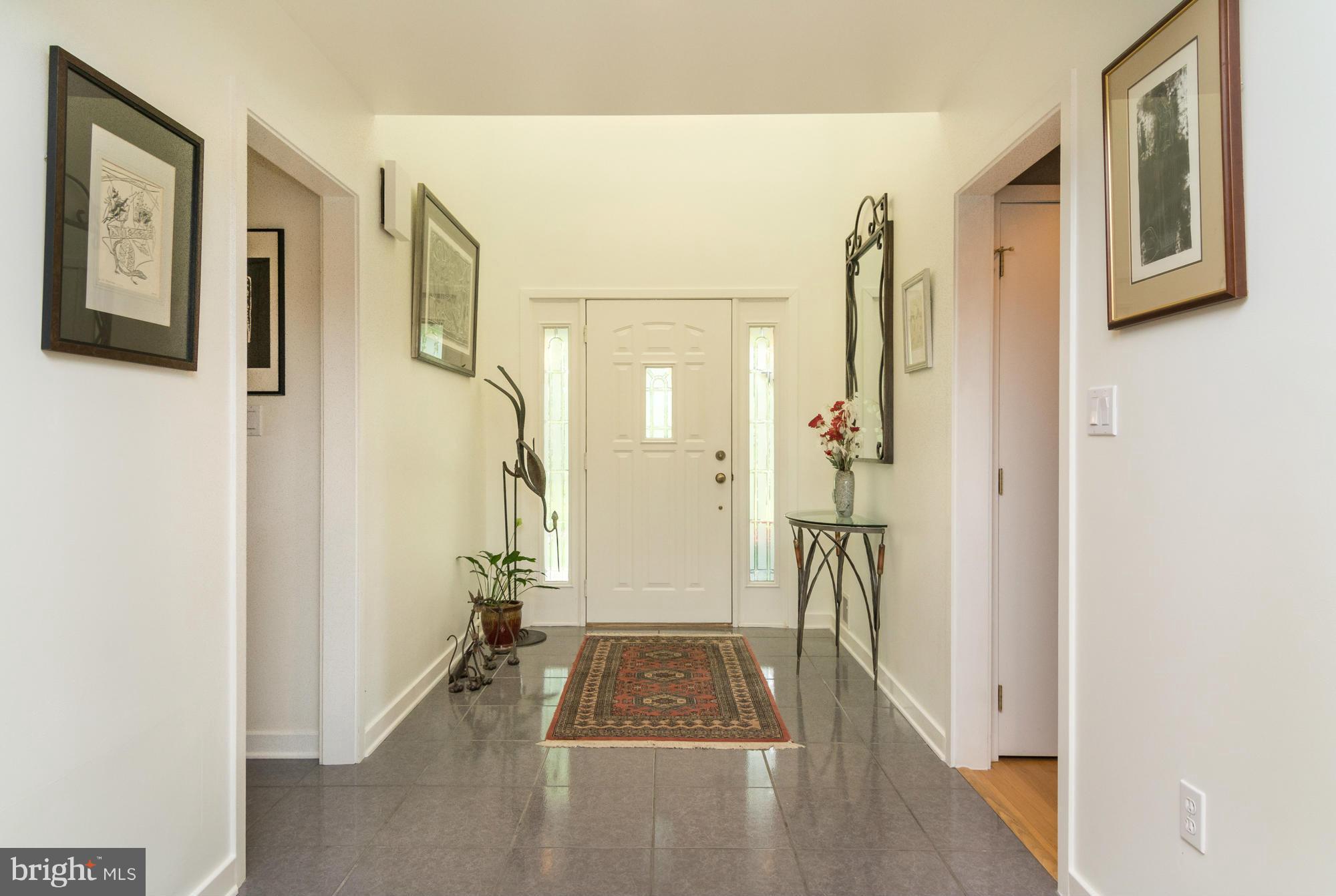 3329 Leritz Lane Edgewater, MD 21037 - Photo 10 of 28 Entrance Hall