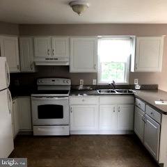 2452 Jericho Road Flint Hill, VA 22627 - Photo 4 of 15