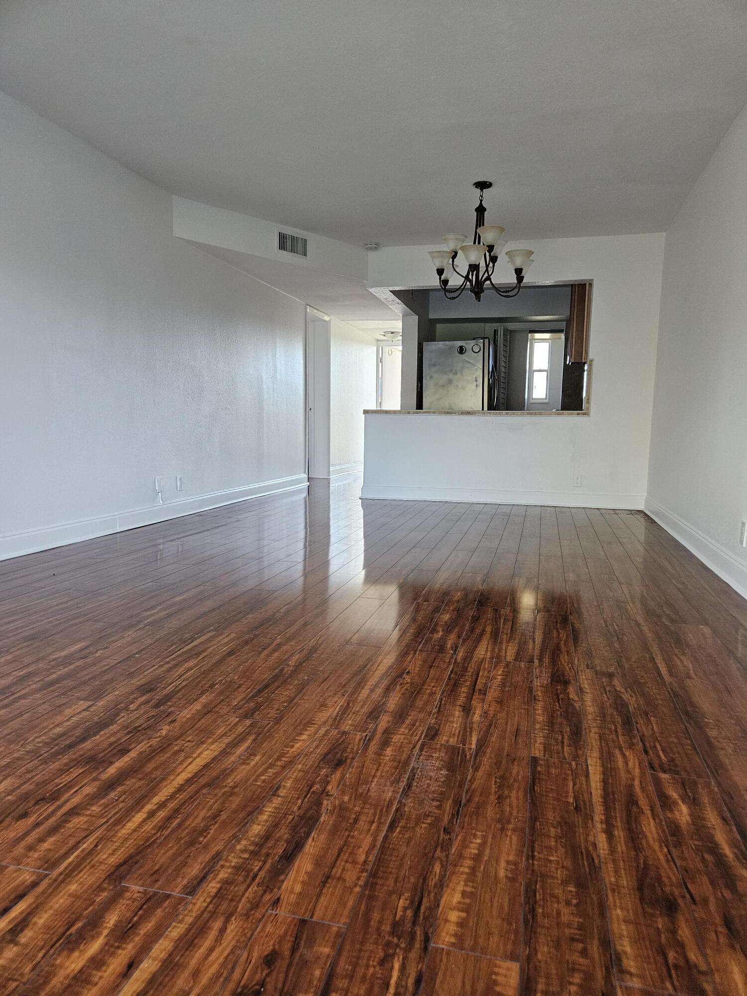 8000 South Colony Circle, Unit 207 Tamarac, FL 33321 - Photo 6 of 23 20240504_074131