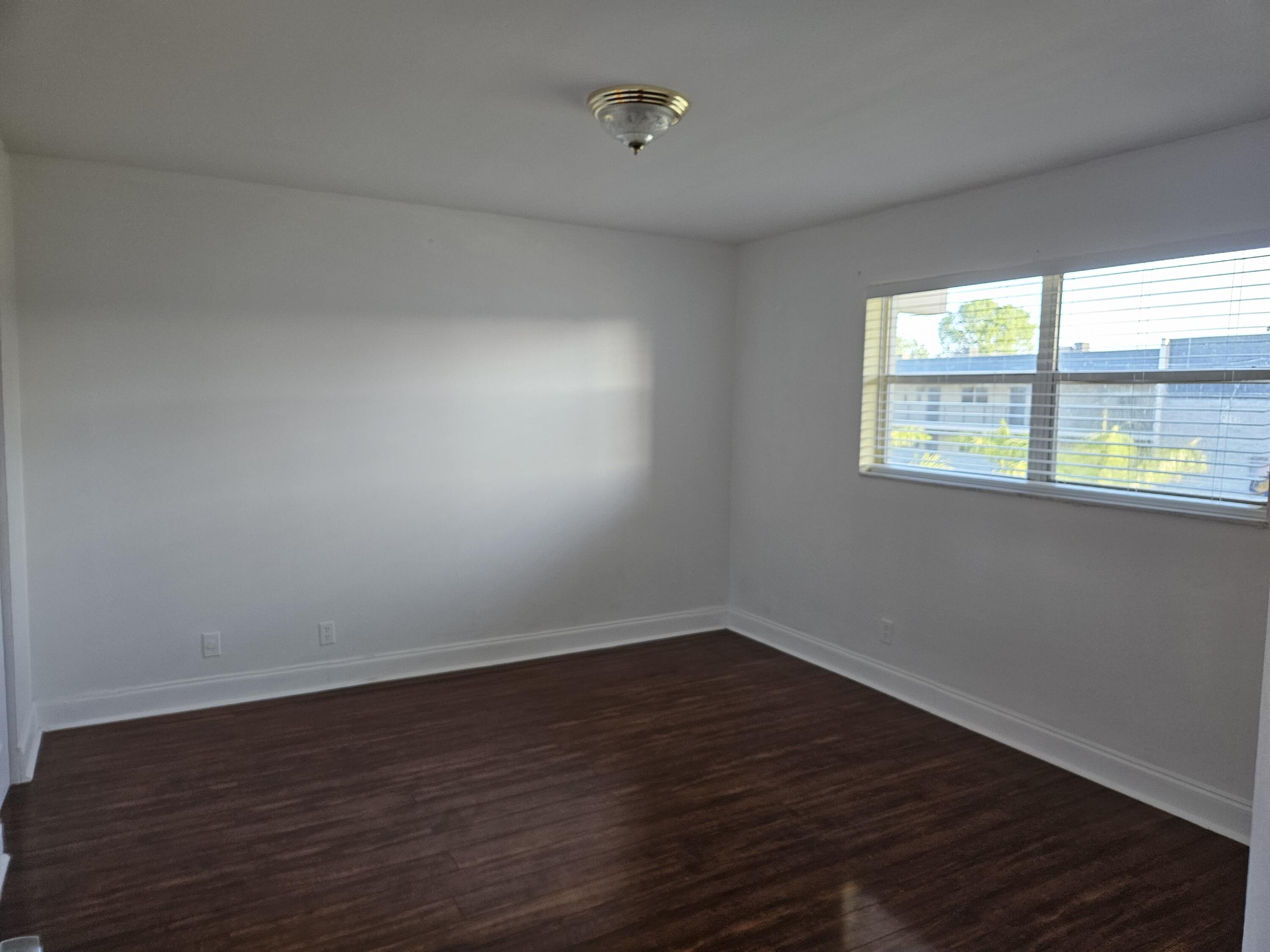 8000 South Colony Circle, Unit 207 Tamarac, FL 33321 - Photo 7 of 23 20240504_073422