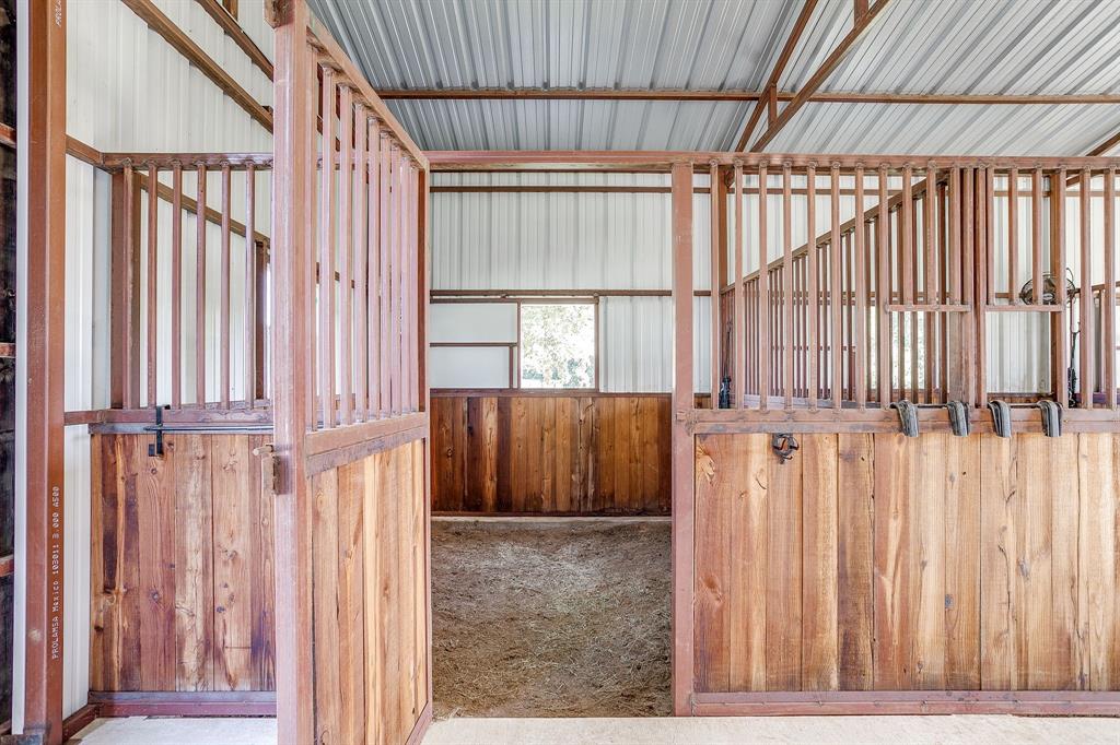 629 County Road 3250 Decatur, TX 76234 - Photo 34 of 40