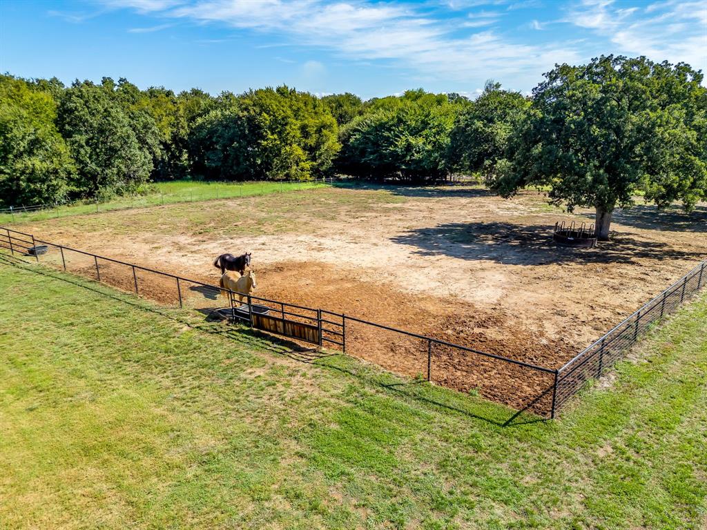 629 County Road 3250 Decatur, TX 76234 - Photo 36 of 40