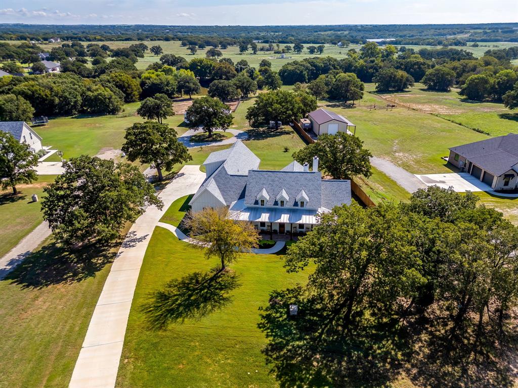 629 County Road 3250 Decatur, TX 76234 - Photo 5 of 40