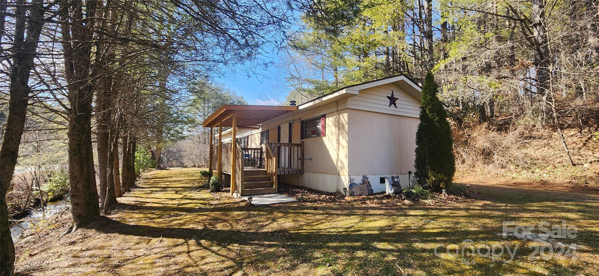 2592 Tanasee Gap Road Balsam Grove, NC 28708 - Photo 7 of 11 Gallery Image 7