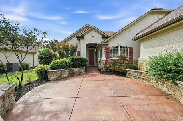 $420,000 | 10417 Belvedere Drive, Denton, TX 76207