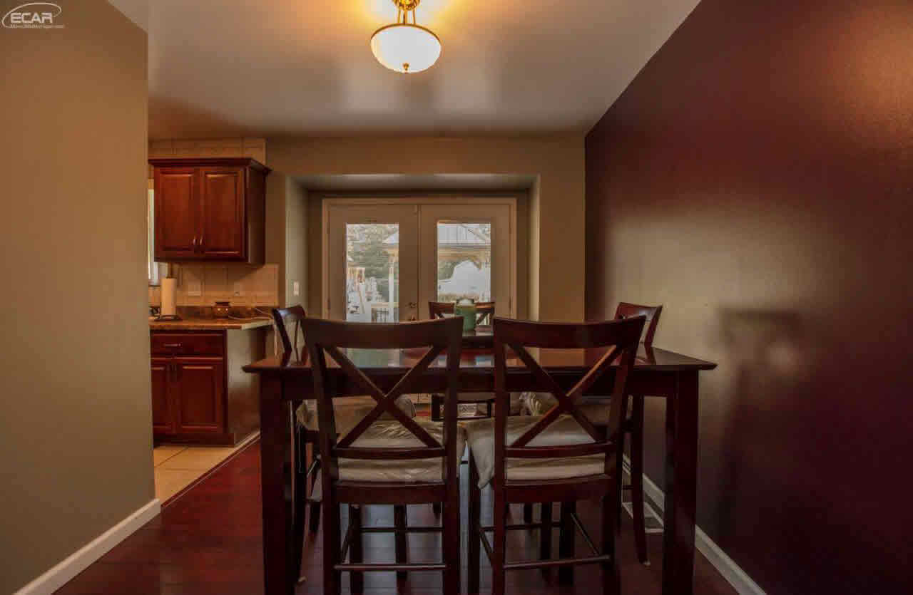 3189 Old Farm Road Flint, MI 48507 - Photo 20 of 58 21369418-19.JPG