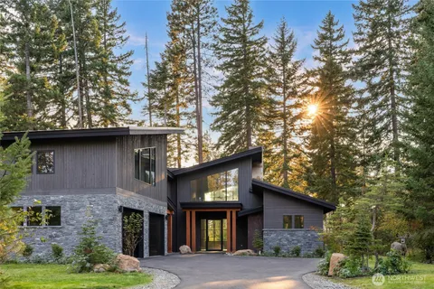 $1,975,000 | 610 Spragger Way, Cle Elum, WA 98922