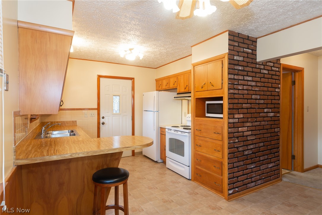 591 Hillman Road Akron, OH 44312 - Photo 9 of 35 Gallery Image 9