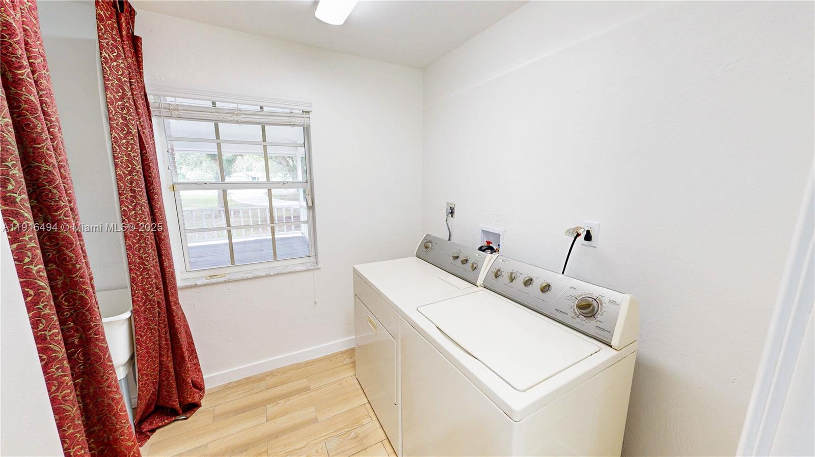 24545 Southwest 192nd Avenue Homestead, FL 33031 - Photo 27 of 91