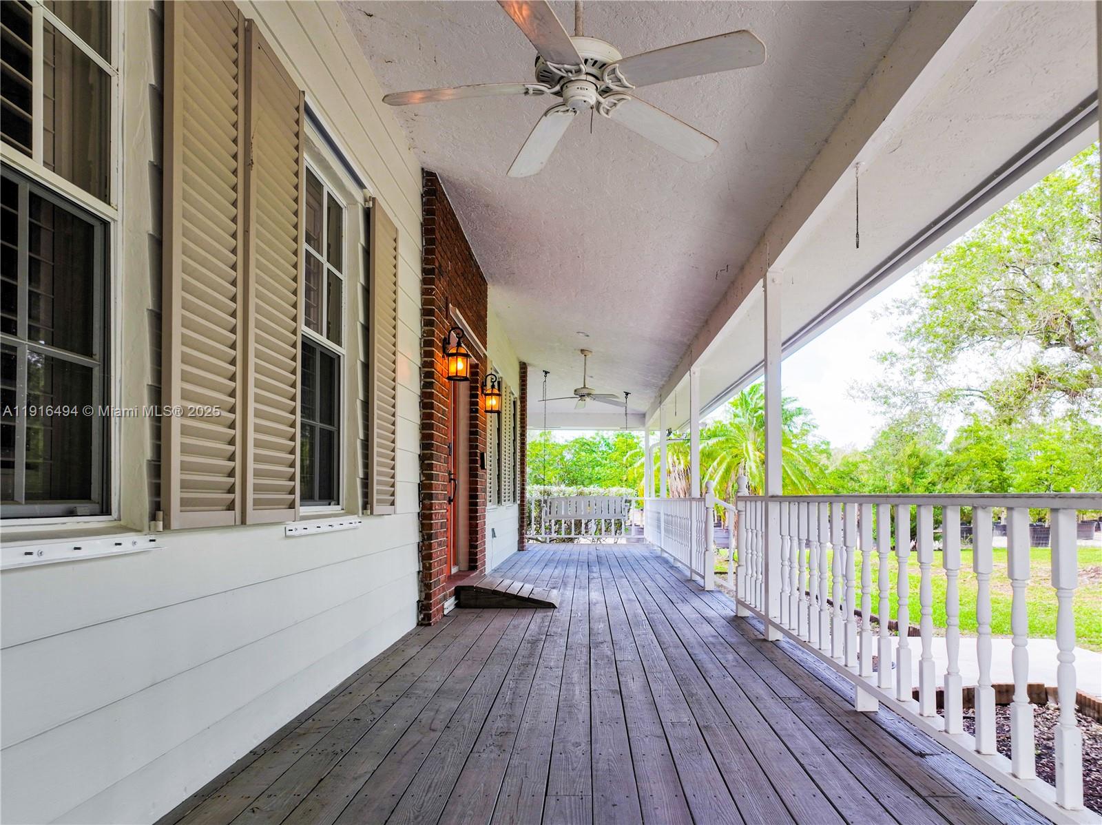 24545 Southwest 192nd Avenue Homestead, FL 33031 - Photo 5 of 91