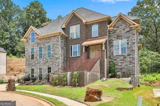 $679,900 | 2914 Battlecrest Drive, Decatur, GA 30034