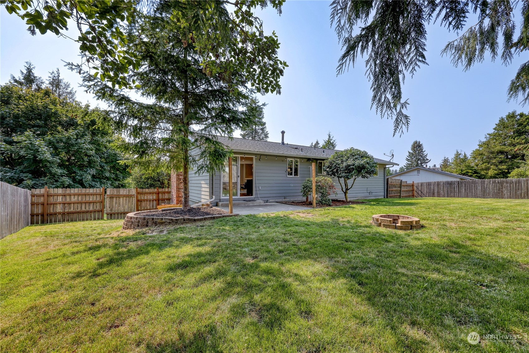 3012 Northeast Helm Street Bremerton, WA 98310 - Photo 34 of 36 Gallery Image 34