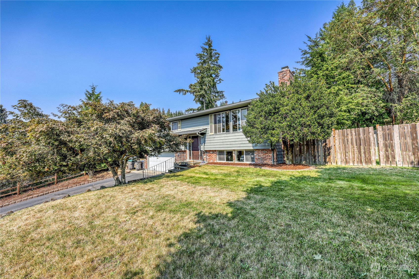 3012 Northeast Helm Street Bremerton, WA 98310 - Photo 4 of 36 Gallery Image 4