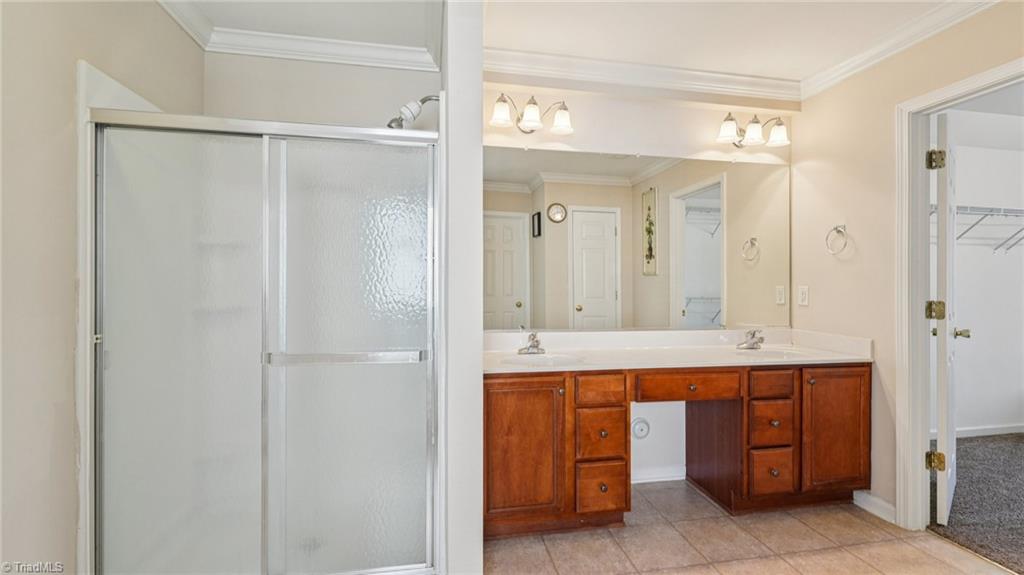 5712 Election Oak Drive High Point, NC 27265 - Photo 33 of 48