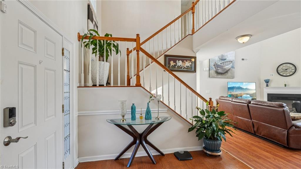 5712 Election Oak Drive High Point, NC 27265 - Photo 5 of 48