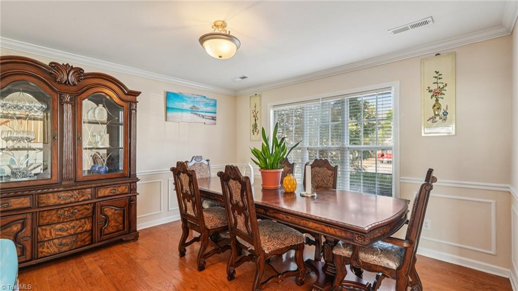 5712 Election Oak Drive High Point, NC 27265 - Photo 9 of 48