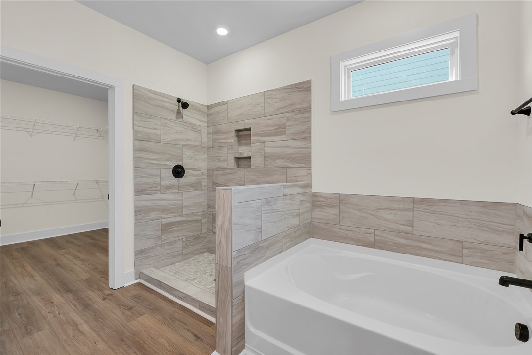 114 Shale Drive Central, SC 29630 - Photo 12 of 24 Walk in shower- glass coming!