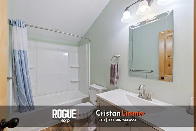 $625,000 | 641 North Wilson Avenue, Glendo, WY 82213