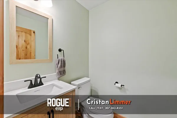 $625,000 | 641 North Wilson Avenue, Glendo, WY 82213