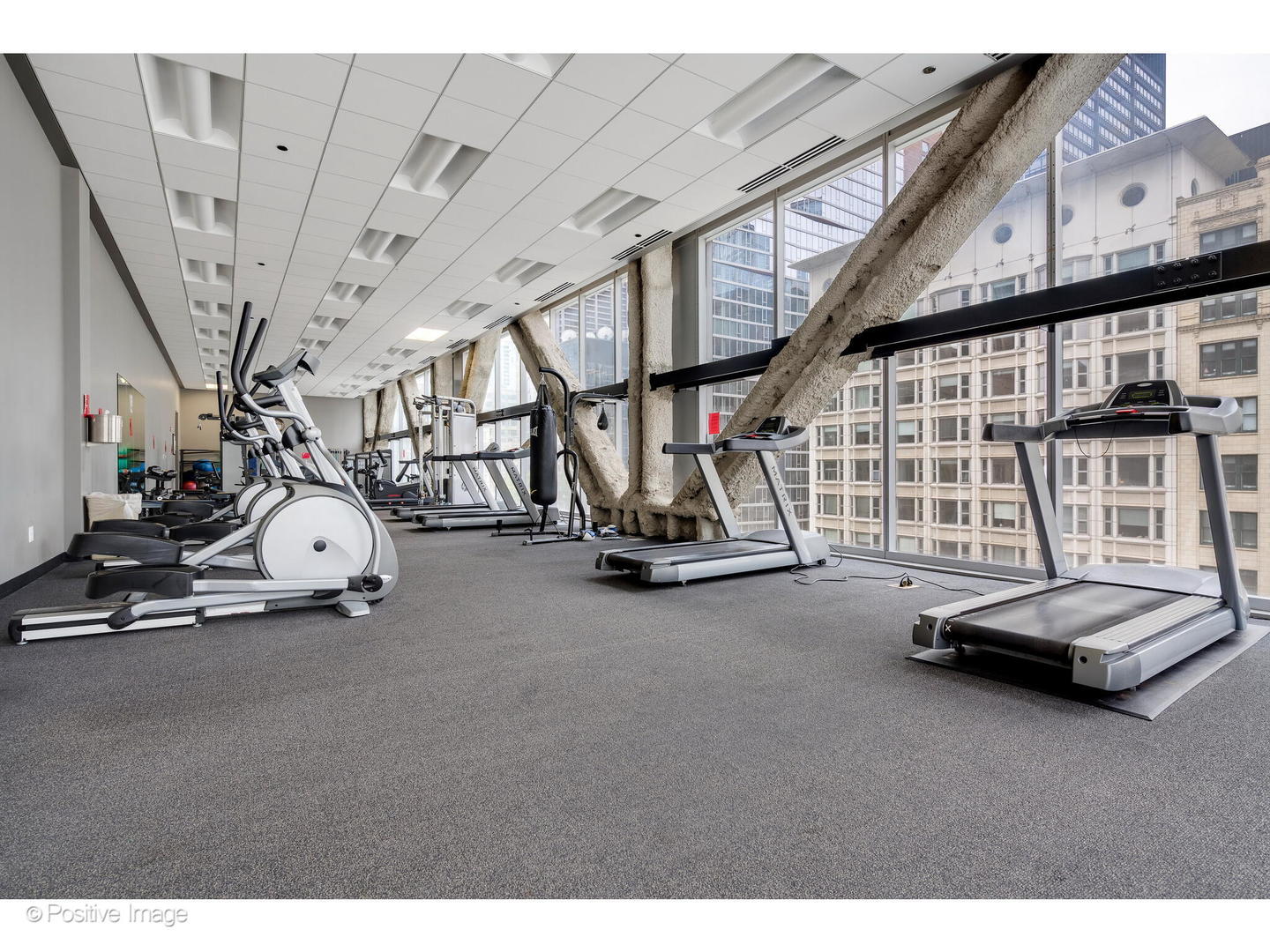 8 East Randolph Street, Unit 2808 Chicago, IL 60601 - Photo 19 of 22 a view of car parked in parking