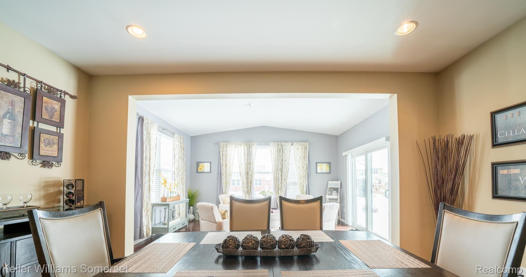 49708 Gracechurch Road Macomb, MI 48044 - Photo 12 of 35 DSC06638-HDR.jpg