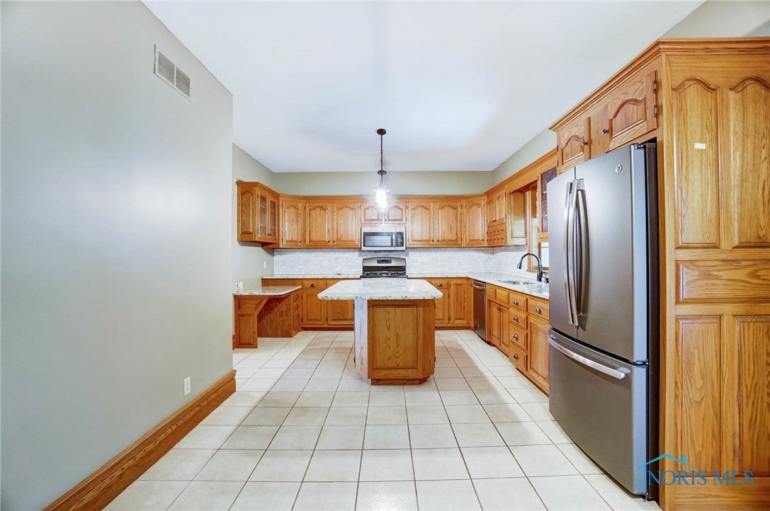 400 Fox Run Road Findlay, OH 45840 - Photo 15 of 49 Gallery Image 15