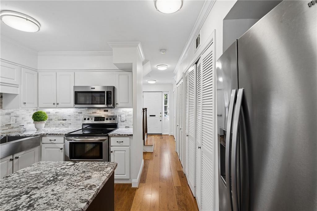 4620 Wieuca Road Northeast, Unit 68 Atlanta, GA 30342 - Photo 18 of 38 Gallery Image 18