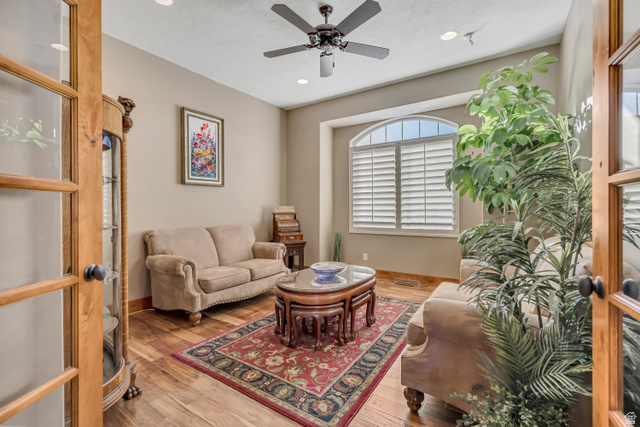 896 West 675 South Mapleton, UT 84664 - Photo 14 of 77 Sitting room featuring hardwood / wood-style floors, a ceiling fan, and recessed lighting