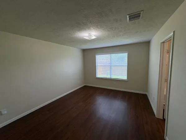 $1,865 | 10202 Staghill Drive, Houston, TX 77064