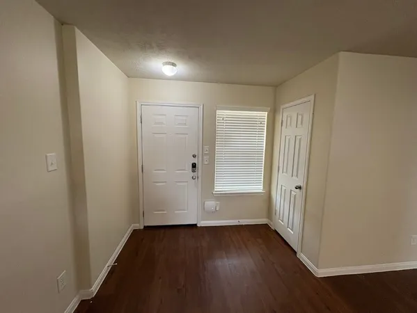 $1,865 | 10202 Staghill Drive, Houston, TX 77064