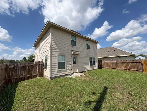 $1,865 | 10202 Staghill Drive, Houston, TX 77064