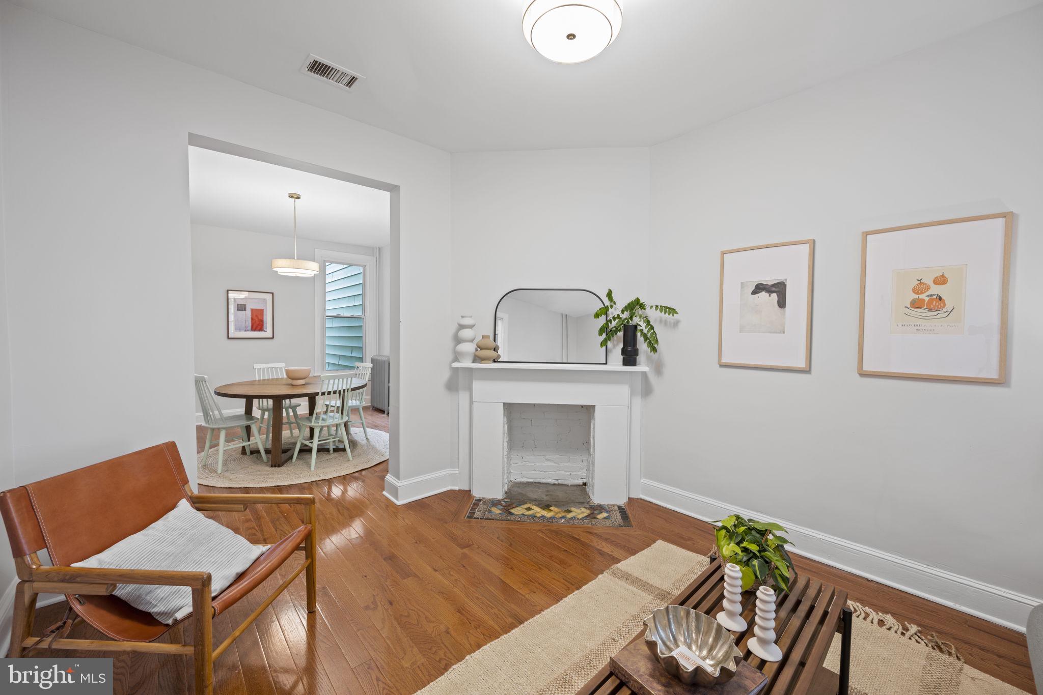 1342 Emerald Street Northeast Washington, DC 20002 - Photo 3 of 46 Living room
