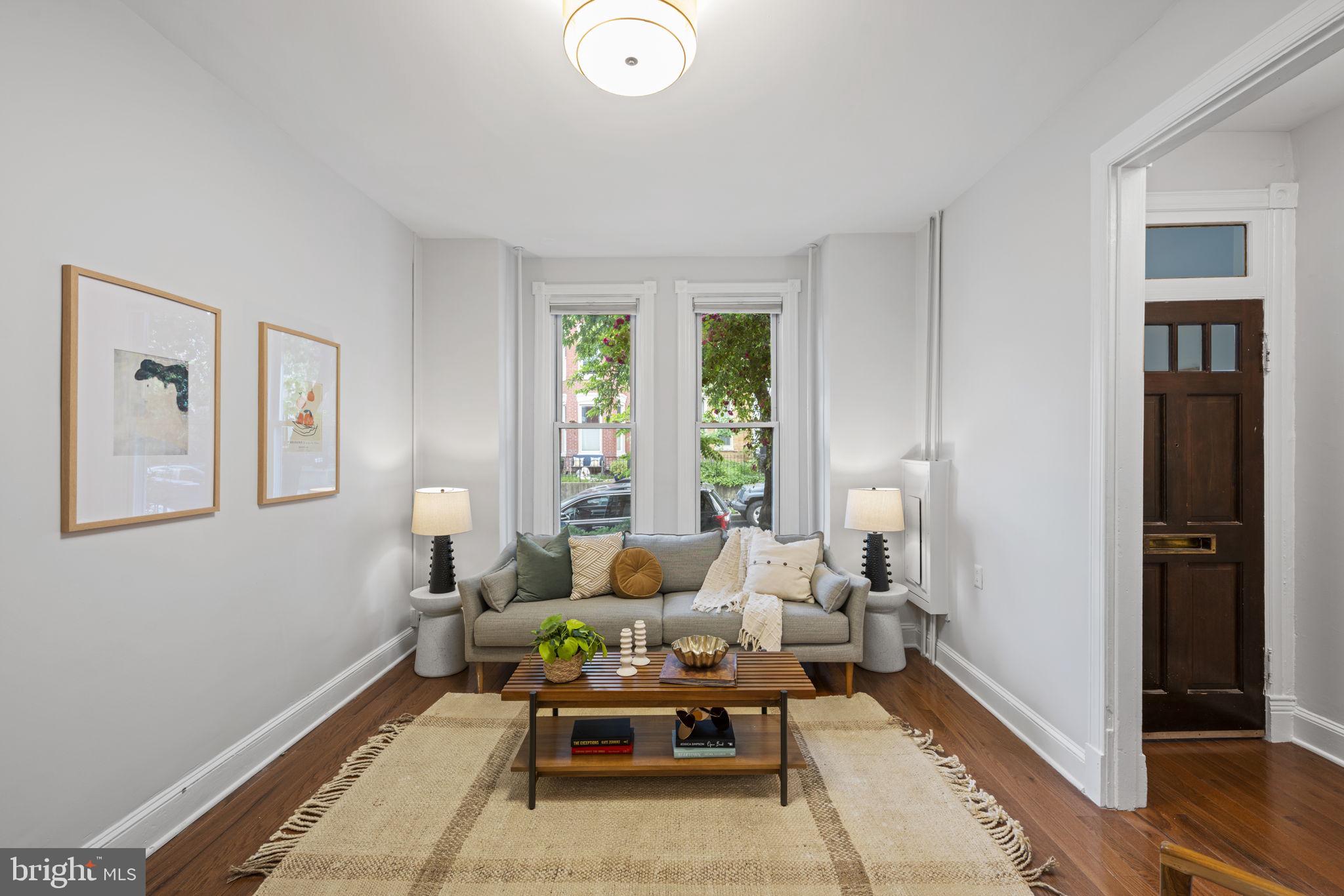 1342 Emerald Street Northeast Washington, DC 20002 - Photo 5 of 46 Living room