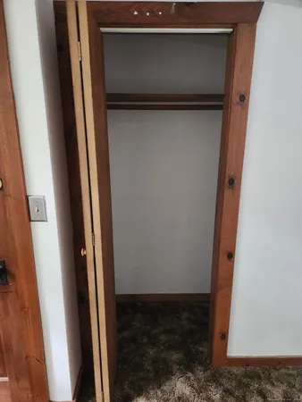 $1,700 | 192 Laurel Hill Drive, Woodstock, CT 06282