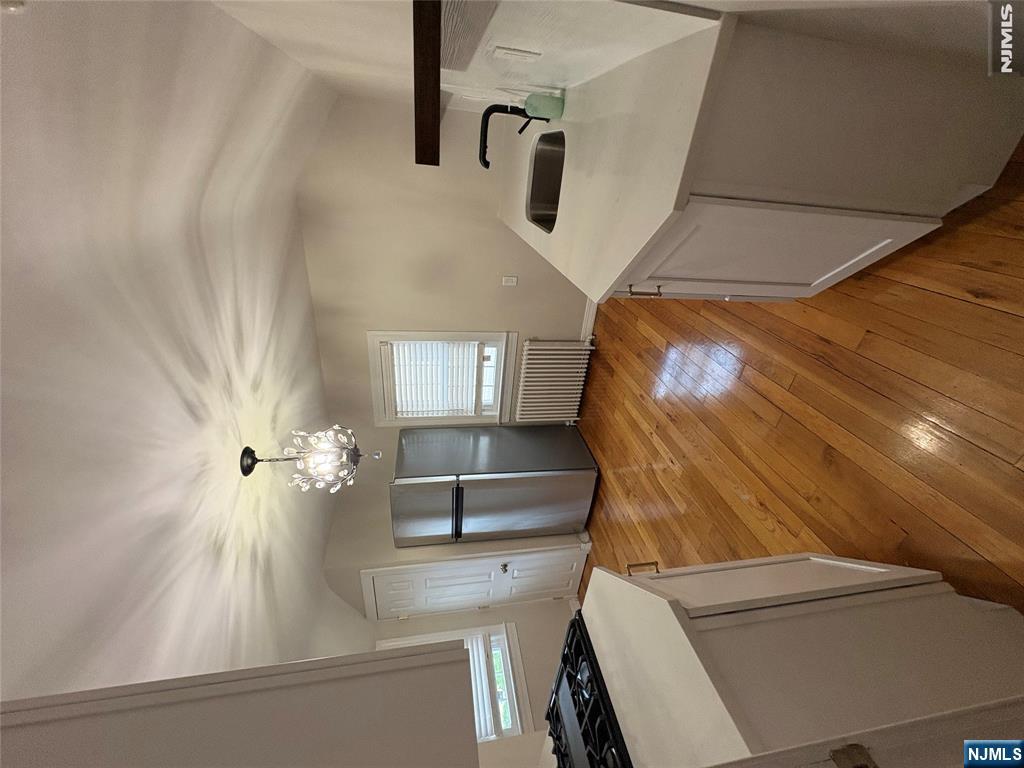 80 Carlton Avenue East Rutherford, NJ 07073 - Photo 4 of 23