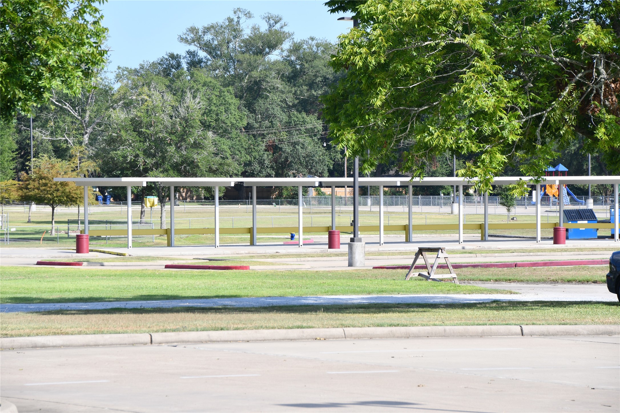 860 Woodrow Street Silsbee, TX 77656 - Photo 2 of 4 a view of a swimming pool and an outdoor space